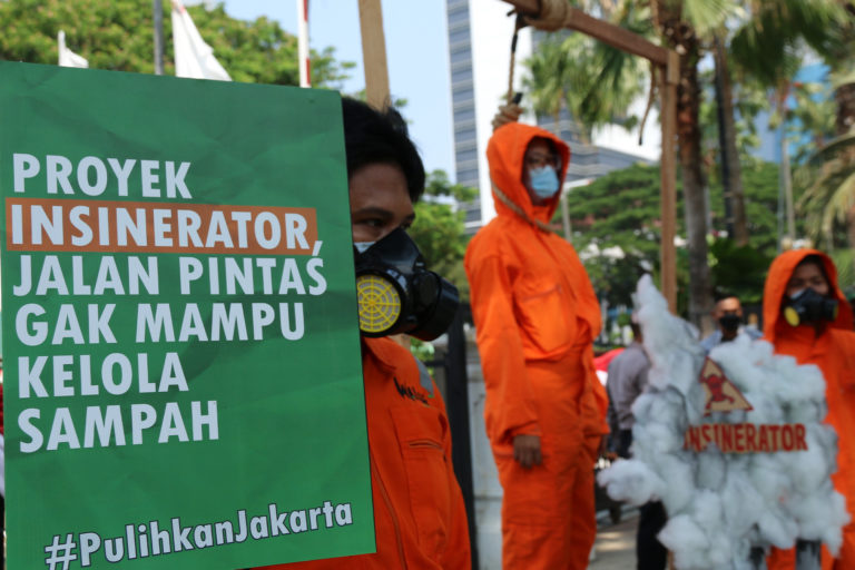 A protest organized against the proposed incinerator in Jakarta.